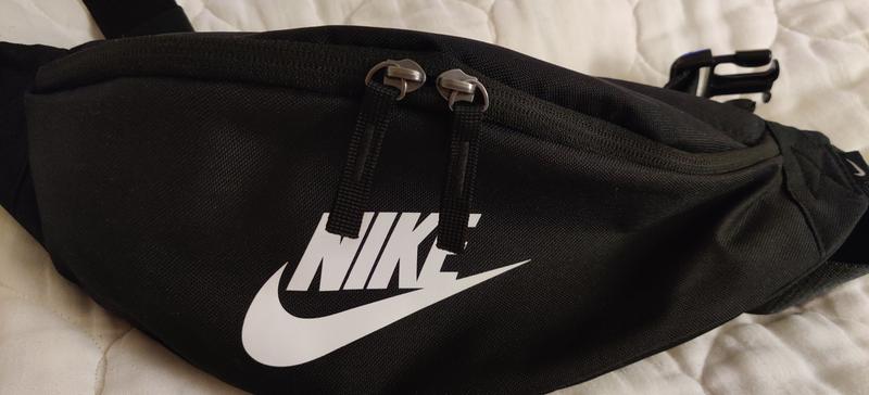 nike tech hip pack review