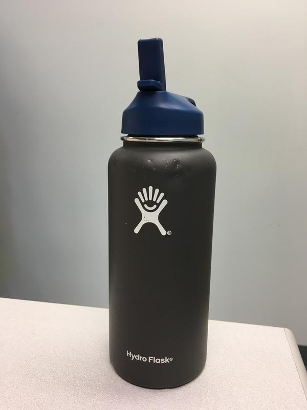 light blue hydro flask straw lid