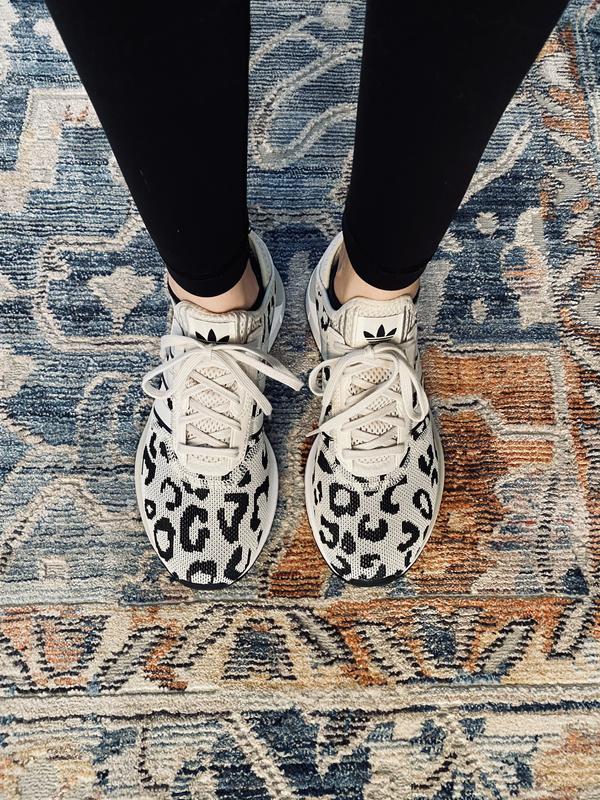 adidas run x leopard