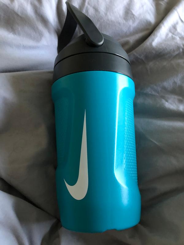 nike half gallon water bottle