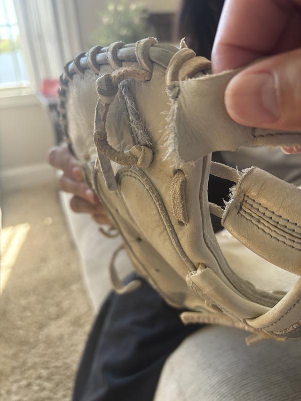 Mizuno 34'' MVP Select Series Fastpitch Catcher's Mitt | Dick's