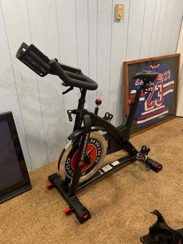 schwinn ic3 indoor bike