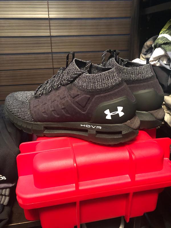 dick's sporting goods under armour shoes