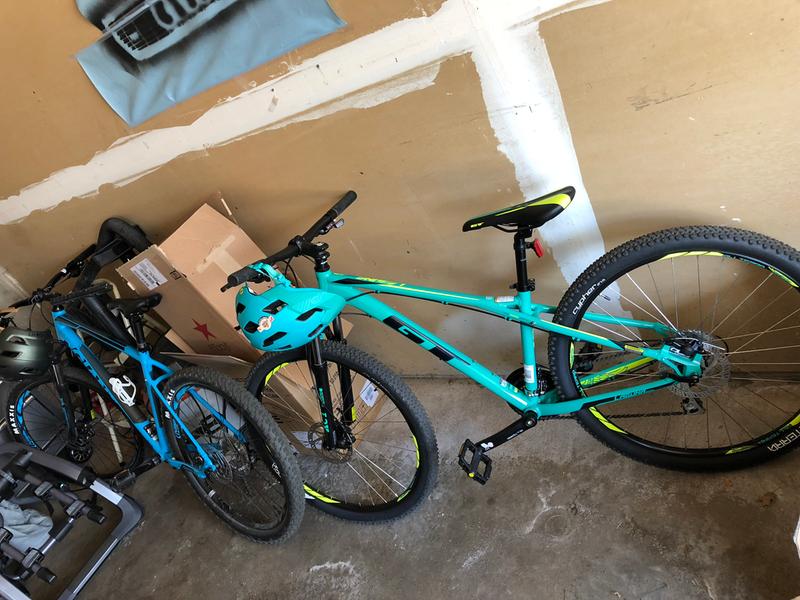 gt women's laguna pro mountain bike