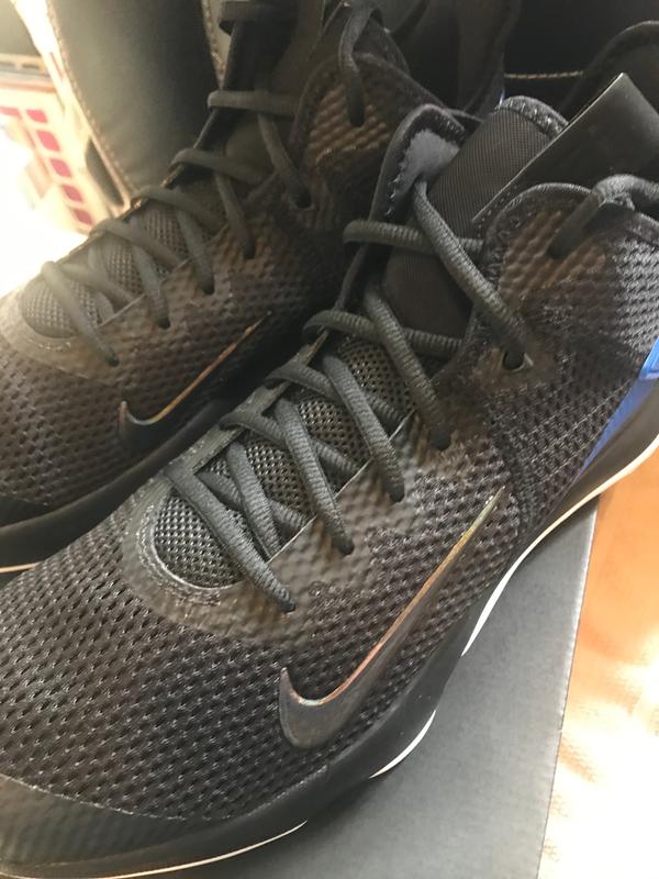 size 14 wide men's basketball shoes