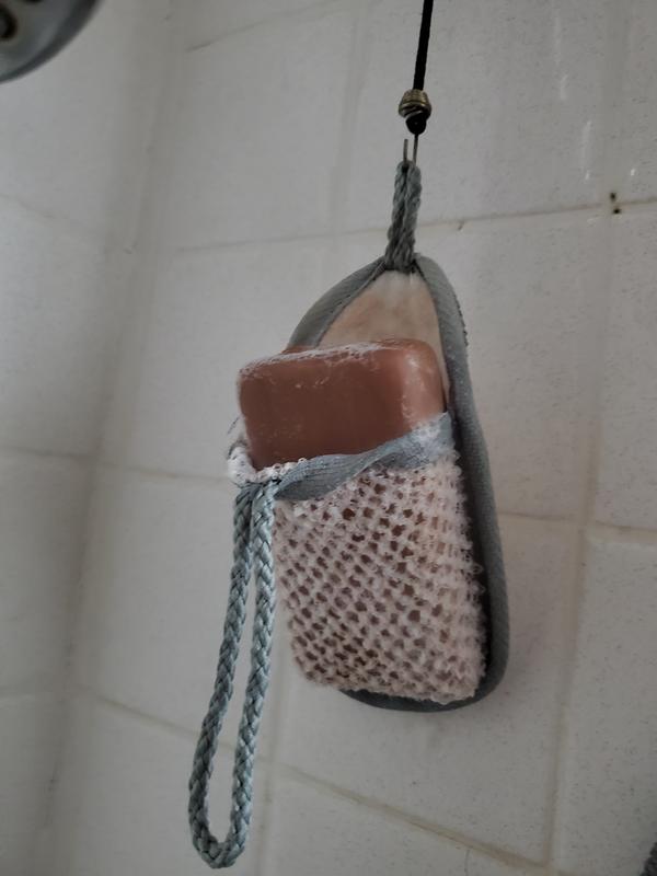 Found a nice little hanging pocket for it