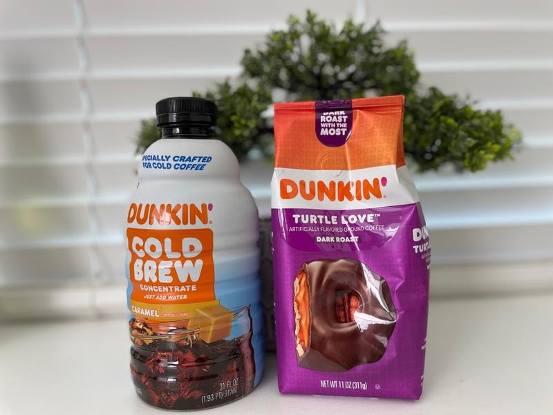 Pumpkin Spice Cold Brew Concentrate: A Dunkin' Delight!