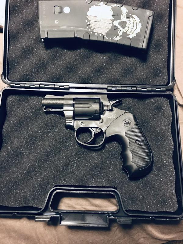 Armscor Rock Island M206 Spurless Revolver 38 Special 2″ Barrel 6-Rounds  Black - Sportsmans Gunshop