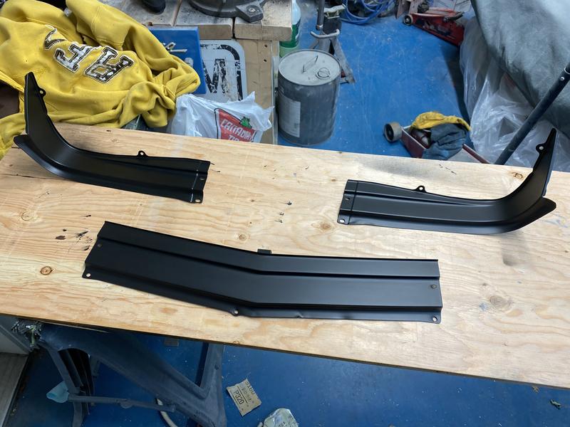 Semi-Gloss Black Primer