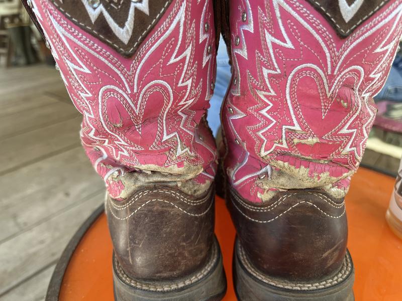 Pink ribbon cowboy on sale boots