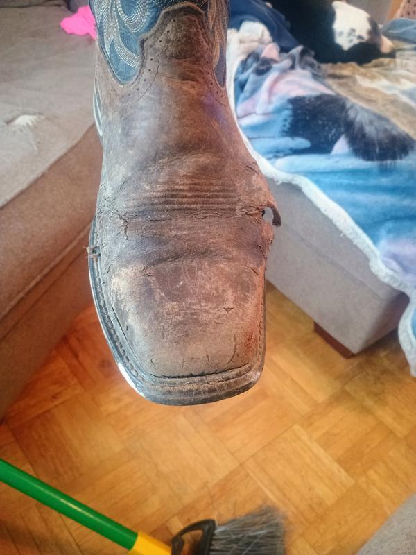 Customer carousel item 4.