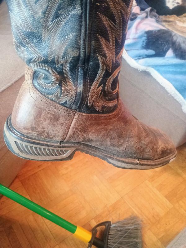 Customer carousel item 5.