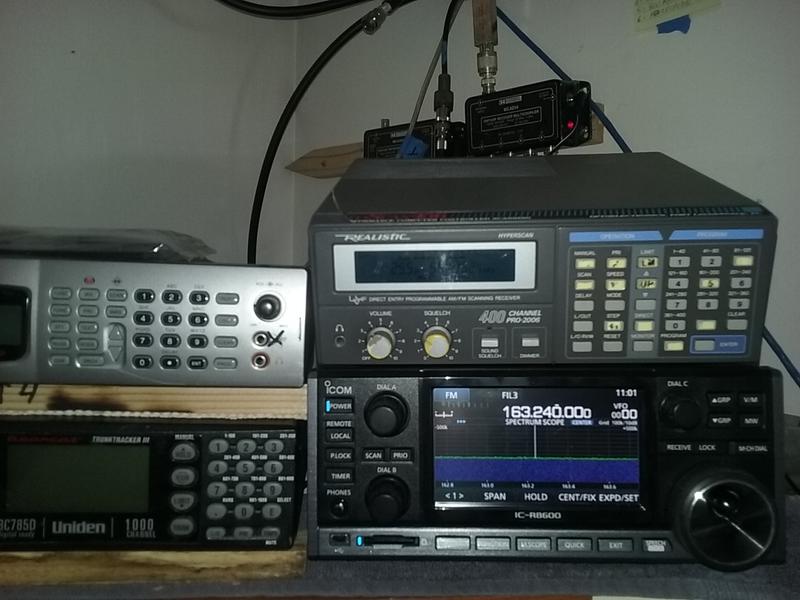 ICOM IC-R8600 Communications Receivers R8600 02 Reviews | DX