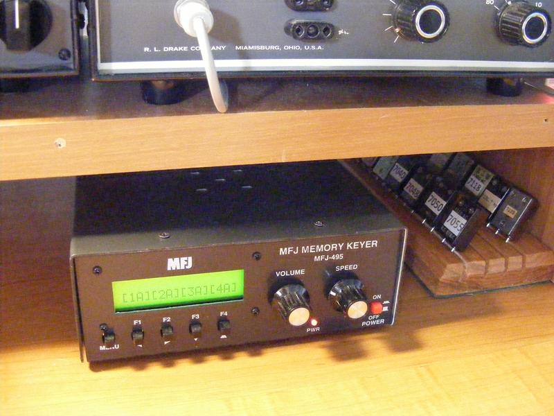 MFJ - 492 メモリーキーヤー MFJ MFJ-492 MFJ 492 Menu Driven Memory Keyers | DX Engineering