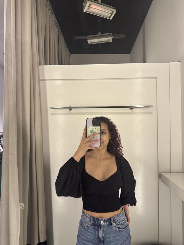 ESMOK ♡balloon tops black Lilie Balloon Sleeve Smocked Top Black | Dynamite