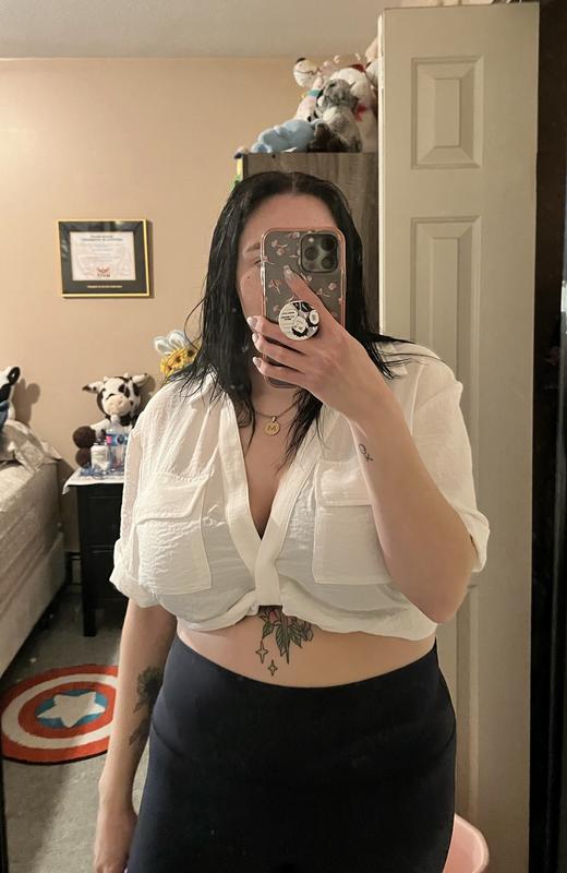 selfie sunday } first crop top and first photo is said crop topfeeling  meh about it. boyfriend jeans from torrid and crop top from target. : r/ PlusSize