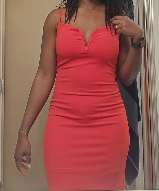 Robe midi a armature en V Alix Noir Dynamite