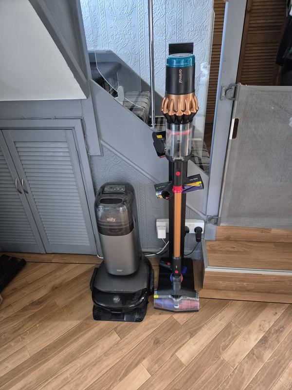Cleaning station