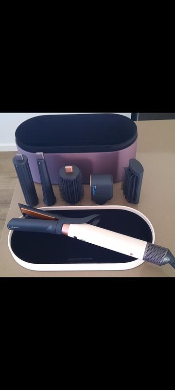 Customer photo for "Dyson Airwrap Co-anda2x"