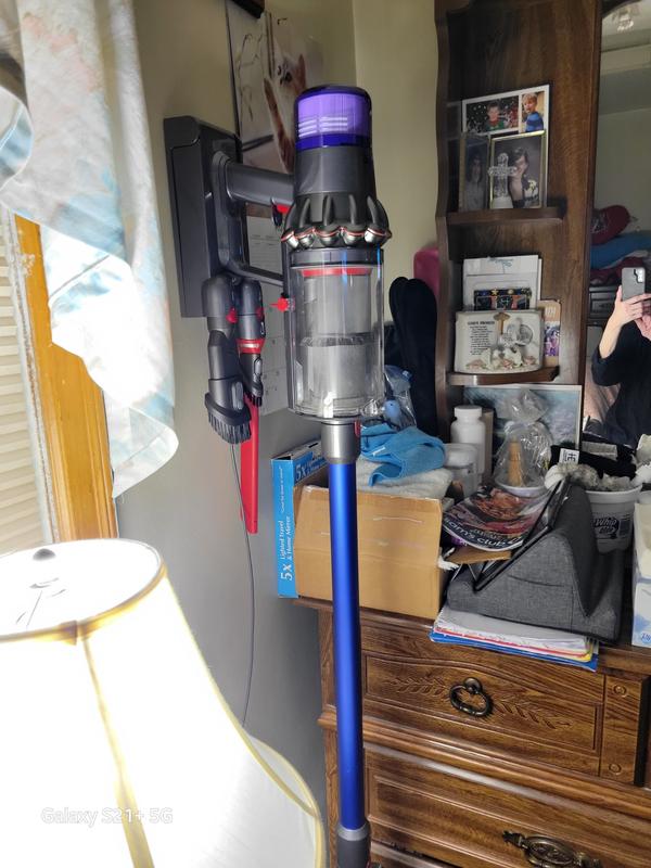 MY NEW V11 DYSON VACUUM.