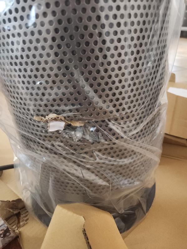 Broken. Does not work. Need refund.