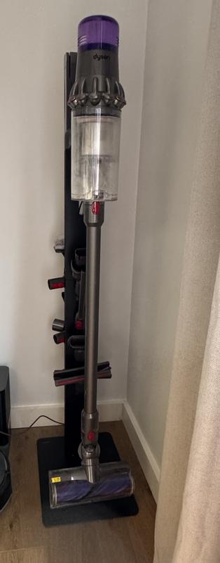 Wonderfully tucked into the corner, ready for action.