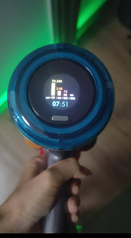 The green light highlights dust so well!!
