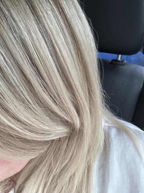 Great finish, with Dyson Omega Hair Oil