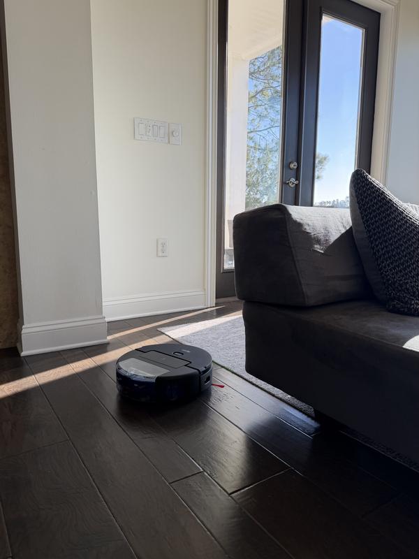 Customer carousel item 11.