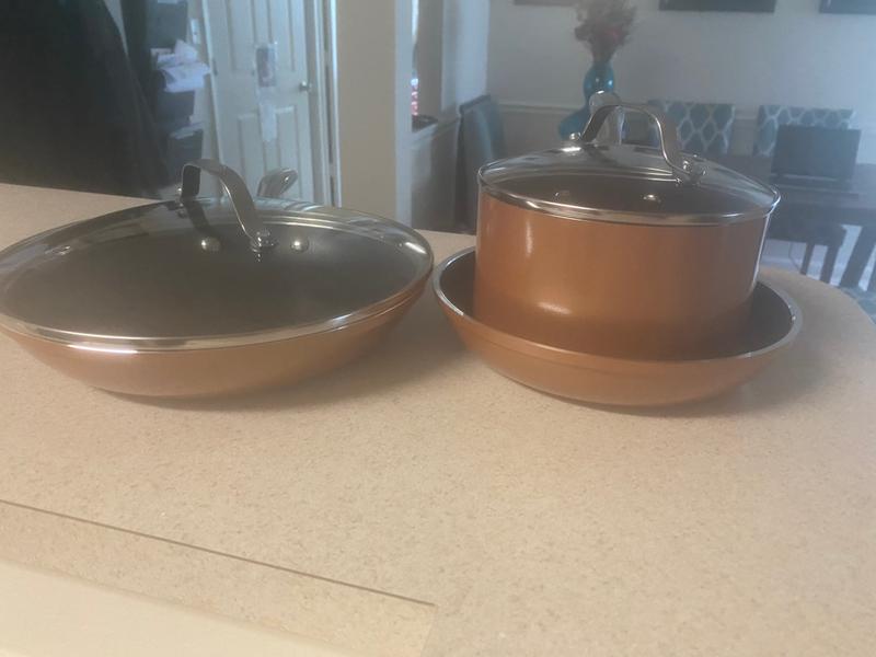 My new friends in the kitchen!