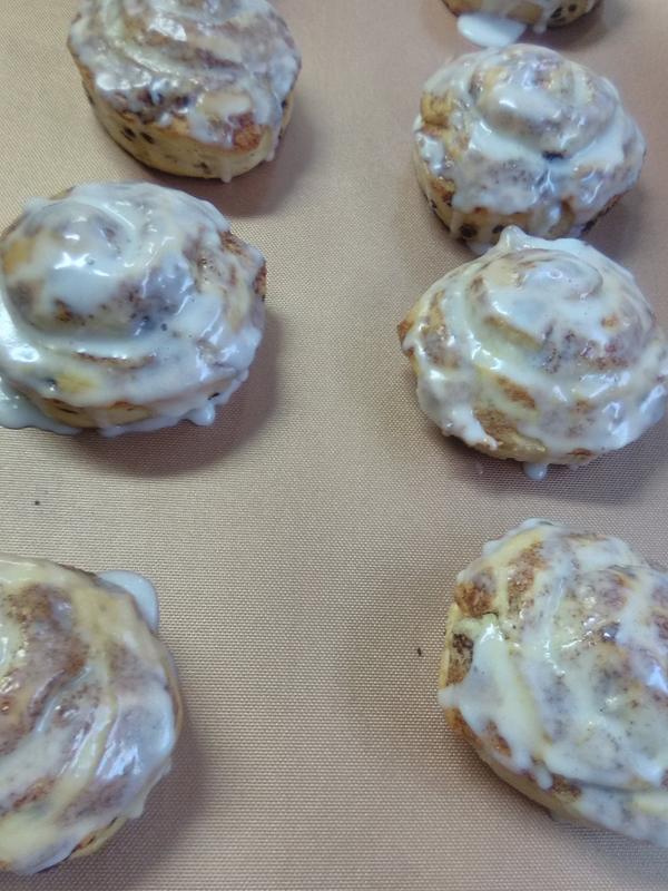 Tried cinnamon rolls on my bake and grill sheet