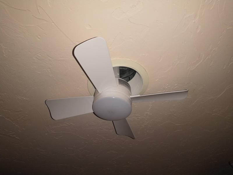 BELL + HOWELL Socket Fan 15.4-in White LED Medium Base (e-26) Indoor Flush  Mount Ceiling Fan with Light and Remote (4-Blade) in the Ceiling Fans  department at