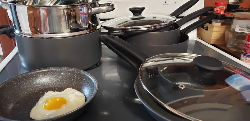 Perfect egg without butter or oil