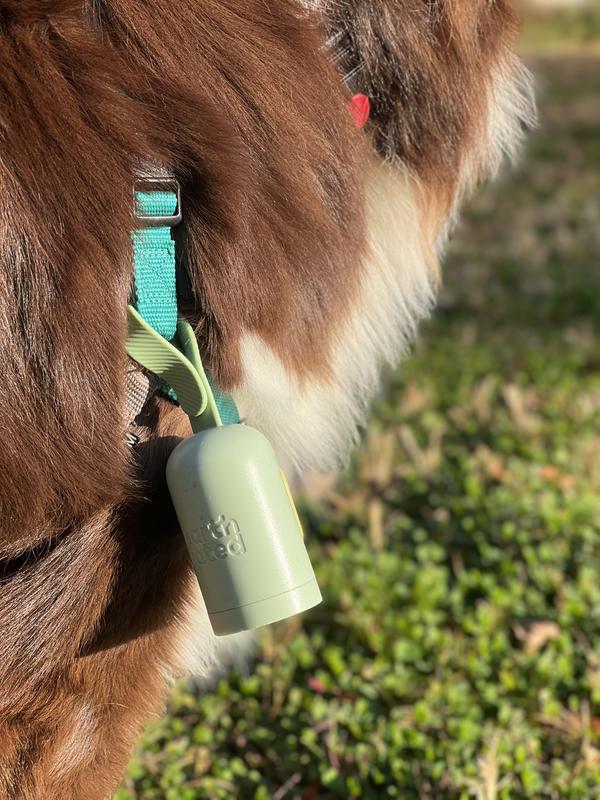 Earth Rated Dog Poop Bag Holder with15 Unscented Leak-proof Bags