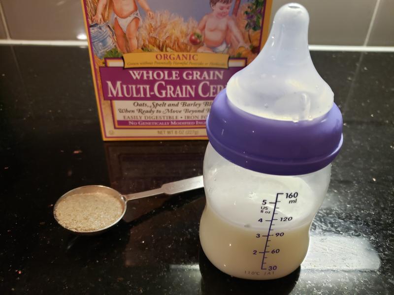 How much cereal in baby clearance bottle