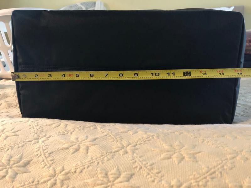 Actual bottom dimension is a bit over 15 inches