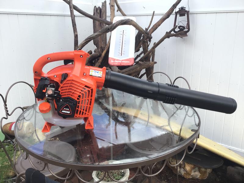 Echo pb deals 2520 gas blower