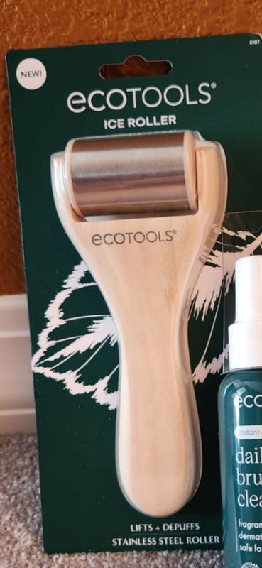 EcoTools Ice Roller, Lifts & Depuff Skin, Stainless Steal Cooling Roller  For Face, Eco Friendly, Vegan, & Cruelty Free Skincare Tool, 1 Count –  EcoTools Beauty