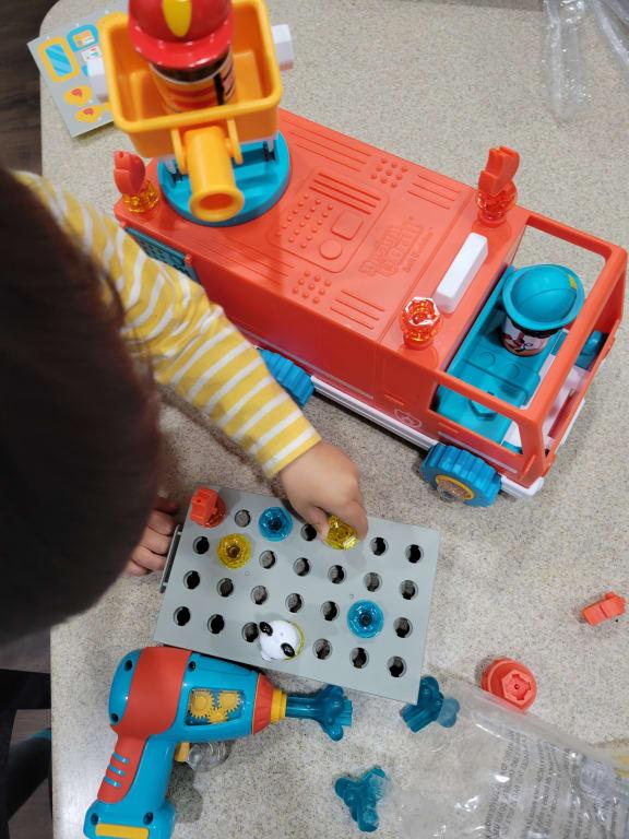 Great for fine motor development