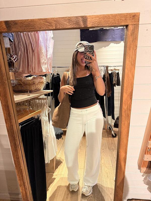 Customer carousel item 1.