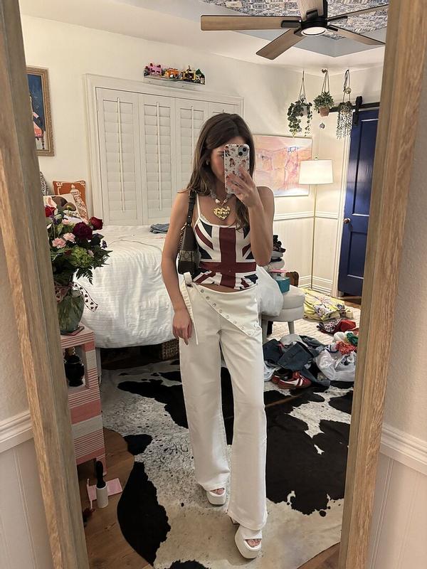 Customer carousel item 2.