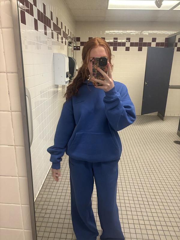 Customer carousel item 1.