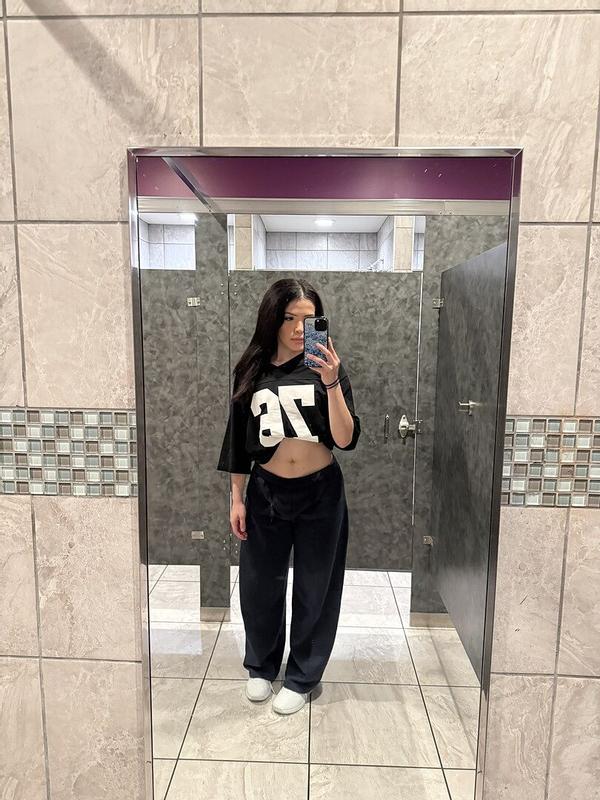 Customer carousel item 3.