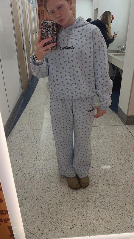 Customer carousel item 1.