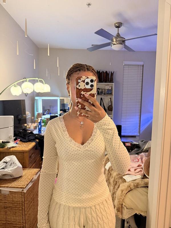 Customer carousel item 1.