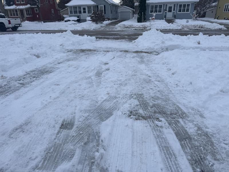Clear driveway!