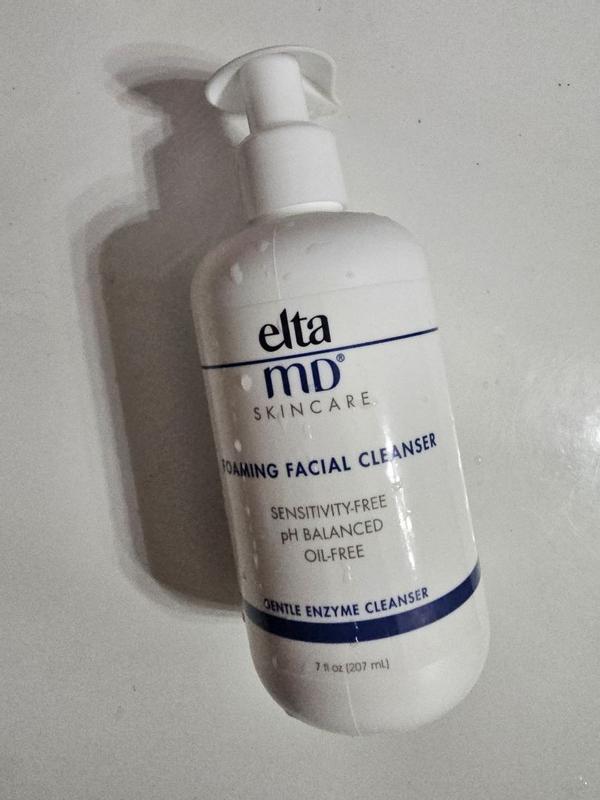 Elta md store foaming facial cleanser