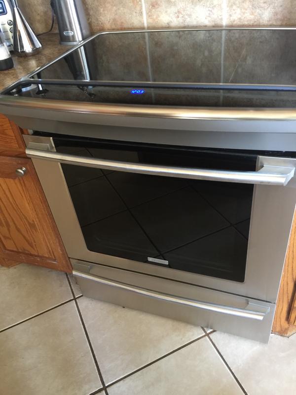 30 Induction Built In Range with Wave Touch Controls Electrolux
