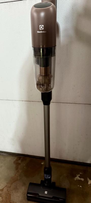 M【新品　未使用】Electrolux ULTIMATE  700 Ultimate700™ Complete Home Vacuum | Vacuums | Electrolux