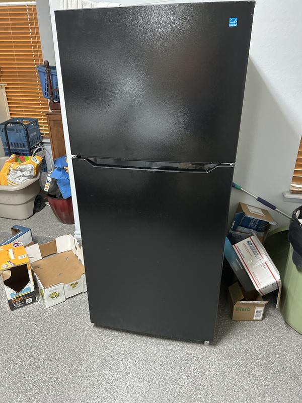 Element Electronics ERT21CSCB 20.5 CuFt Top Freezer Refrigerator on Fridge.com